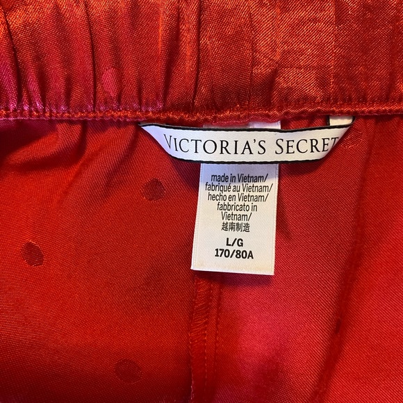 Victoria’s Secret Sleep Shorts - Picture 4 of 5